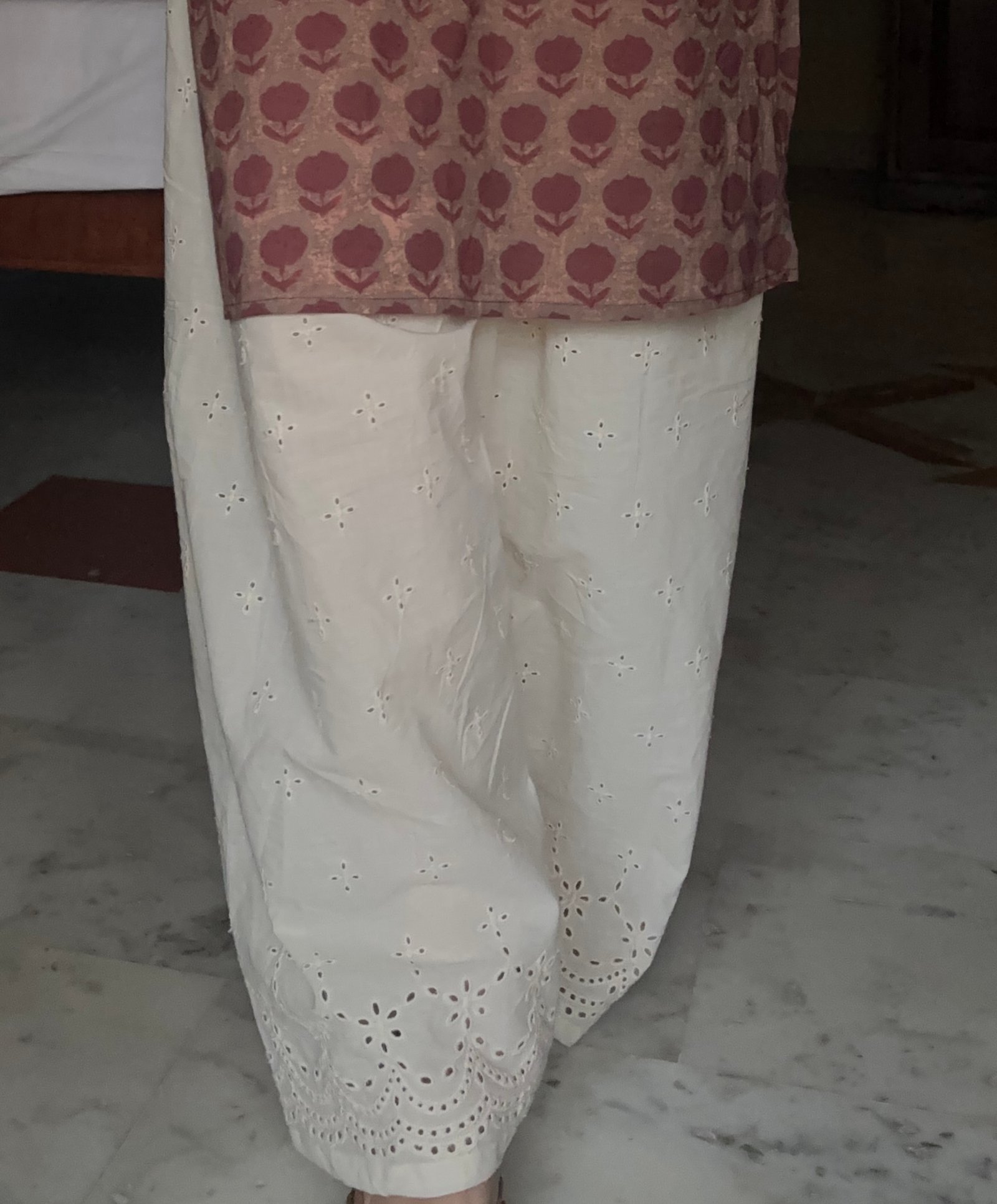 Mauve Gulab– Hand Block Printed Kurti with Hakoba cotton Farshi Salwar - Image 6