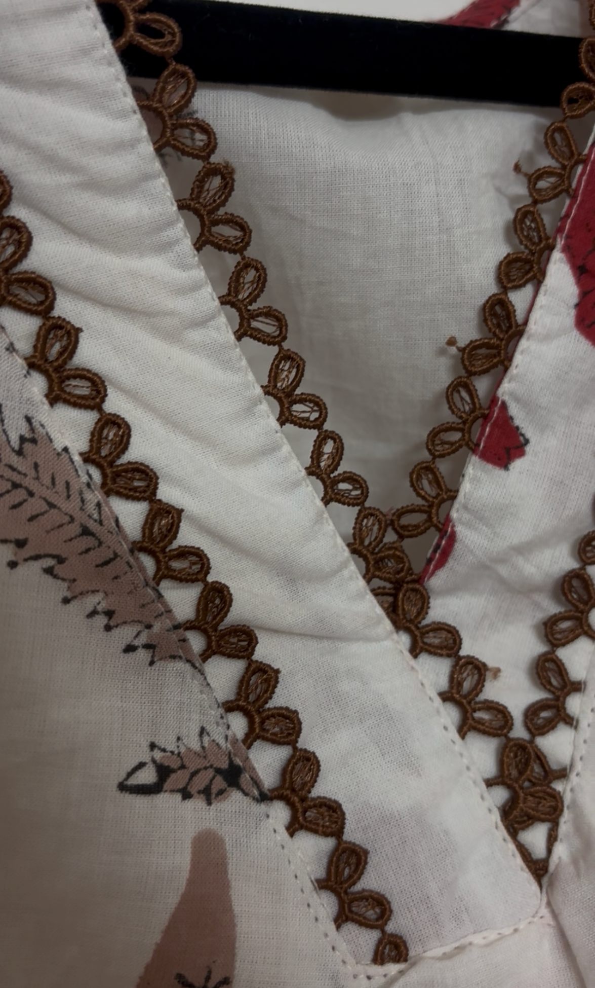 Red rose Set– Hand Block Printed Kurti. - Image 2